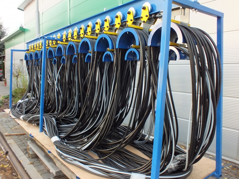 Production of cable festoon systems, cable trolleys for ANY operating