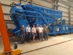 Modern machines for processing scrap metal - Shears