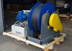 Monospiral and horizontal cable reels.